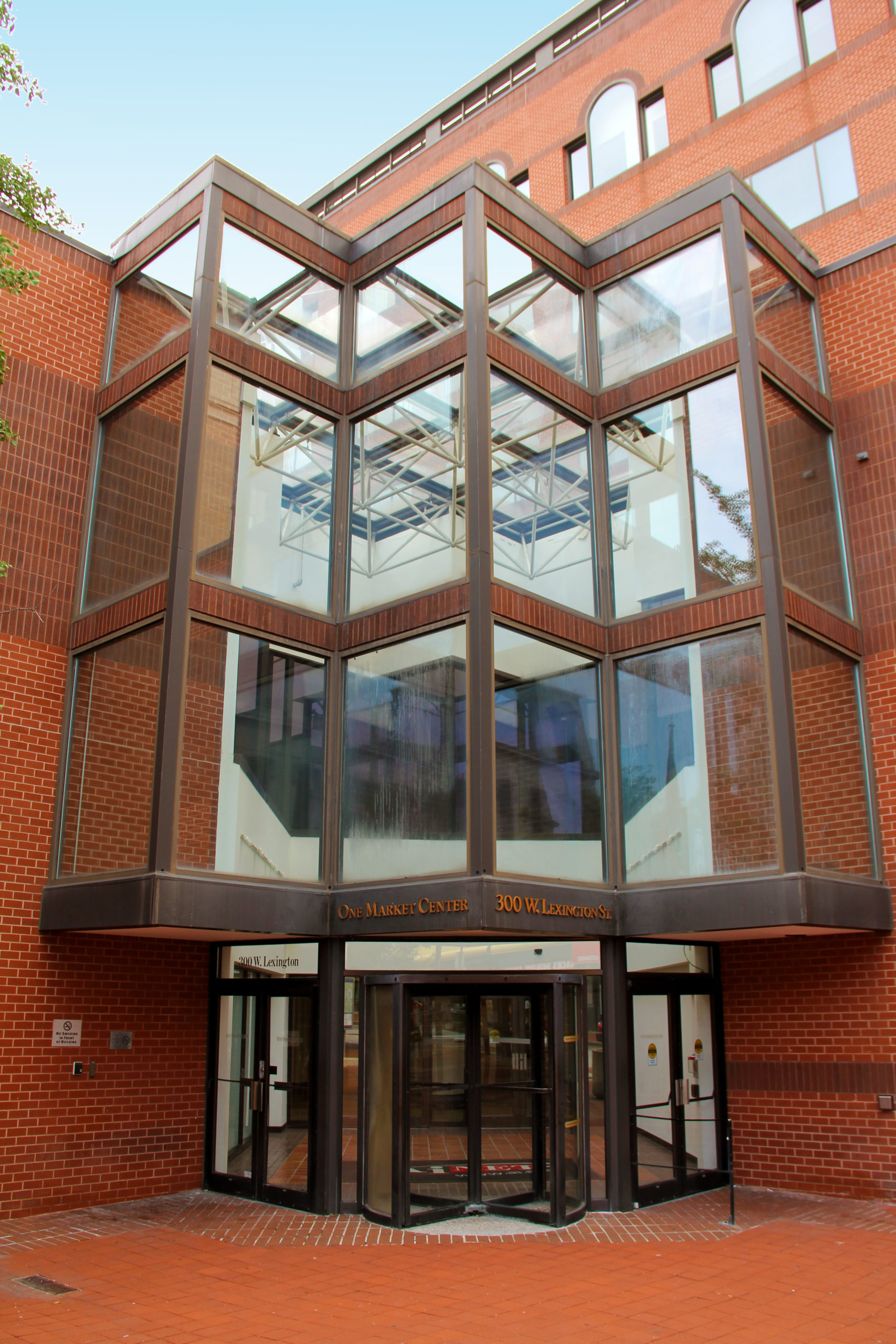 Carrier hotel ainet